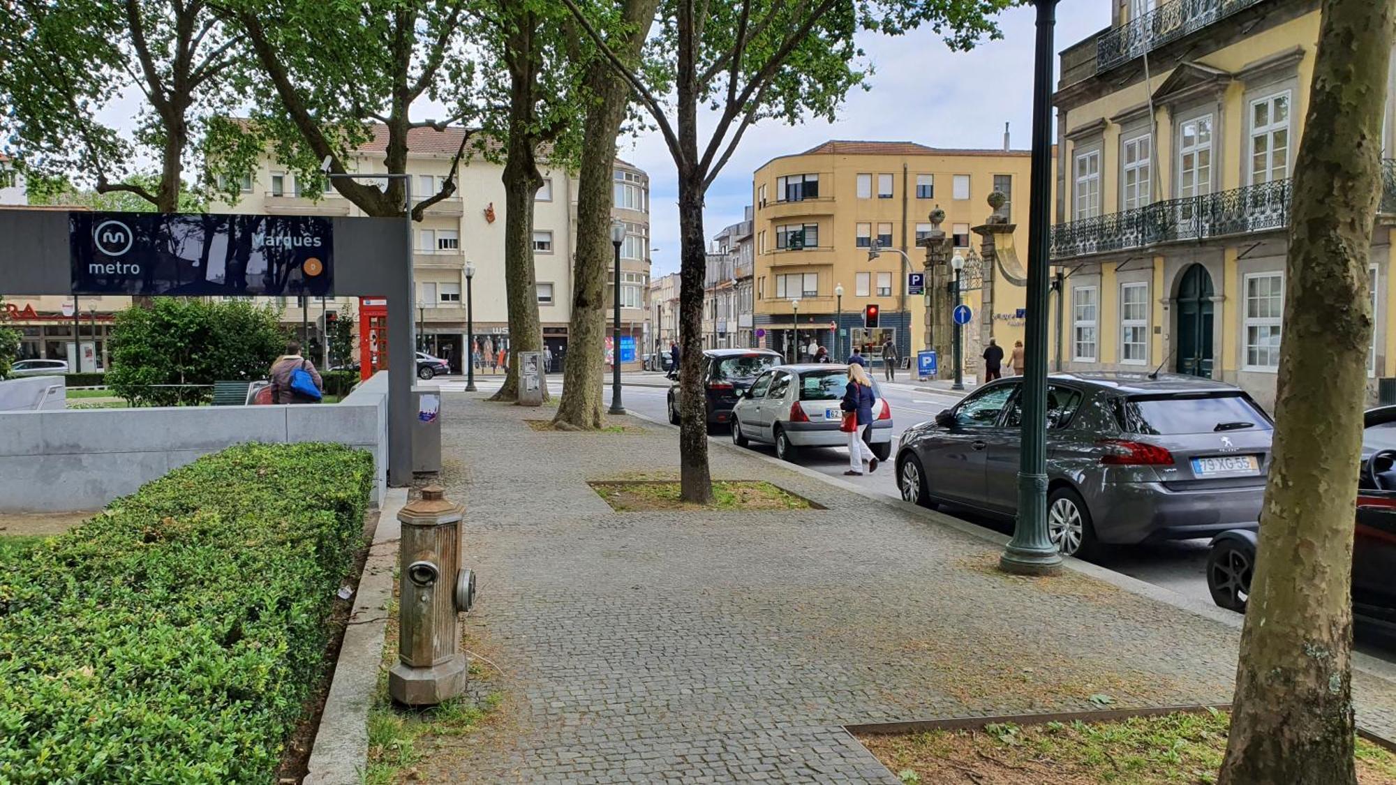 Downtown Porto With Parking Free Next To Subway Lejlighed Eksteriør billede